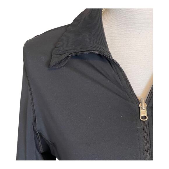 Lululemon Full Zip Reversible Black Jacket - Picture 10 of 11